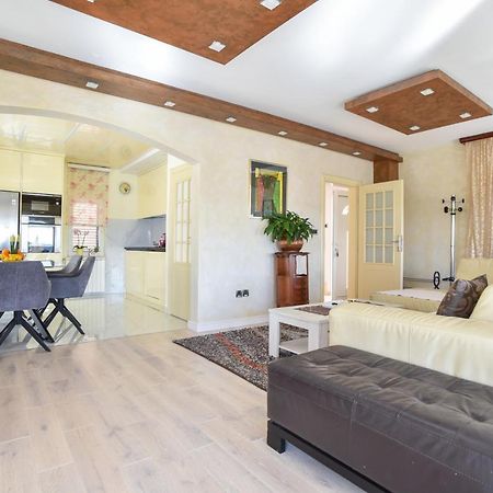 Villa Dragana Будва Екстериор снимка
